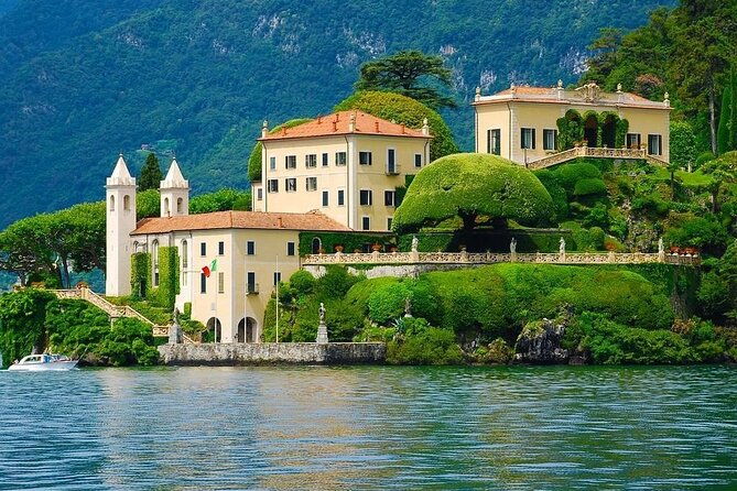 3-hours-private-breathtaking-como-lake-boat-tour
