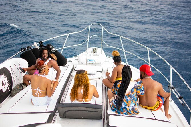 4-hours-private-luxurious-yacht-snorkelling-and-paddle-surf