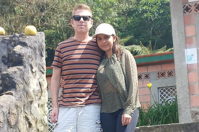 5-hour-coffee-and-pablo-express-mix-tour-in-medellin