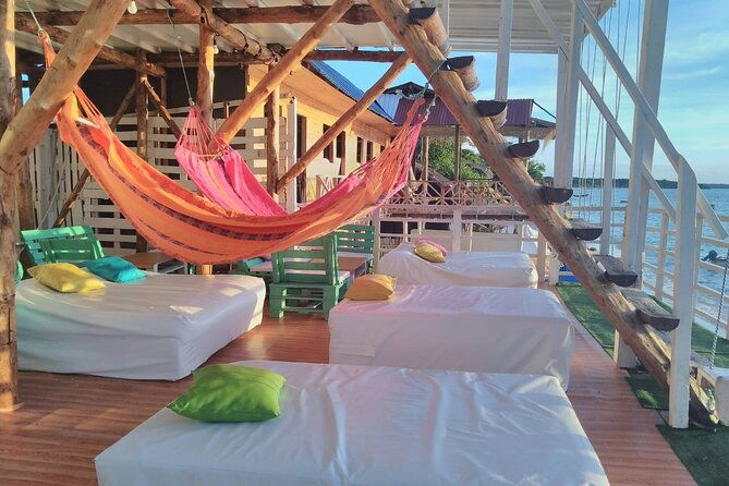 a-day-at-the-beach-of-baru-an-ideal-place-to-rest-in-cartagena