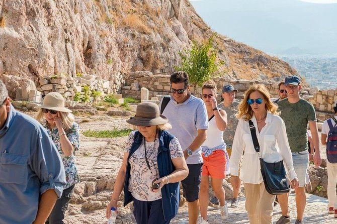 acropolis-plaka-neighbourhood-private-tour-with-licensed-expert