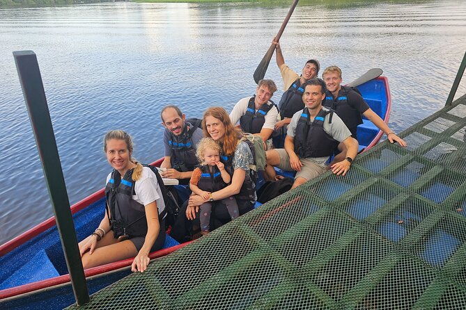 adventure-canoe-tour-in-tortuguero