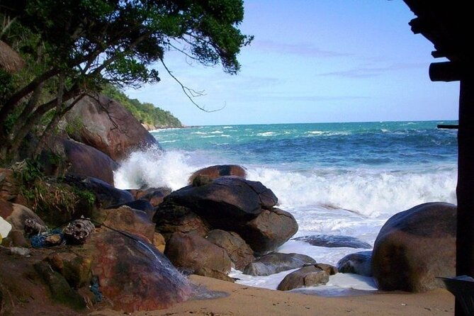 adventure-experience-to-saco-bravo-waterfall-by-paraty-tours