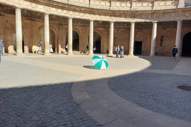 alhambra-guided-tour-nasrid-palaces-and-generalife-2