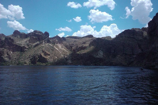 apache-trail-with-dolly-steamboat