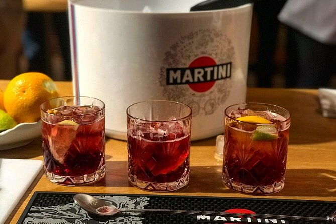 aperitour-enjoy-the-typical-aperitif-in-turin-while-wandering-in-the-city-center
