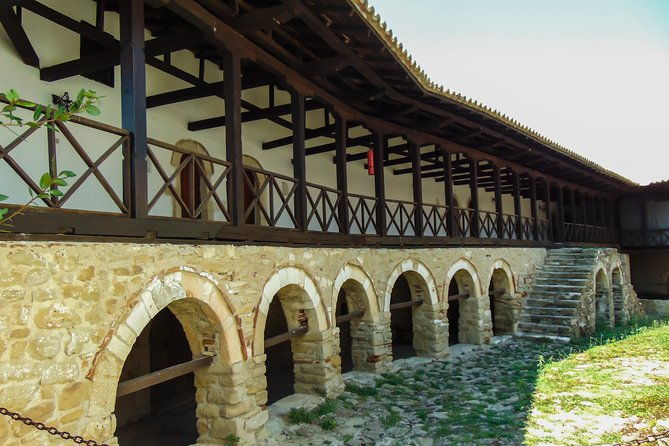 apollonia-and-ardenica-monastery-full-day-tour