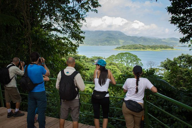 arenal-national-park-adventure