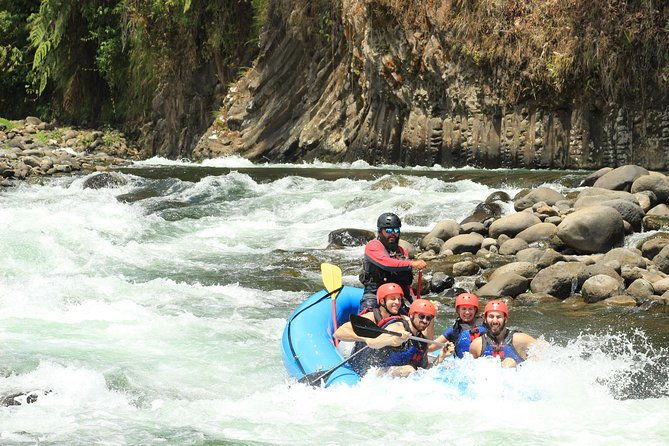 arenal-white-water-rafting-free-photos-free-lunch