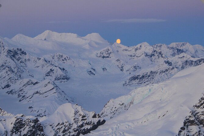 around-the-mountain-flightseeing-tour-from-talkeetna