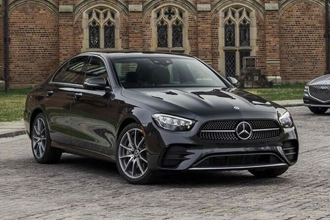 arrival-private-transfer-by-business-car-from-dublin-airport-dub-to-dublin