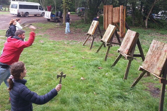axe-throwing-session-one-hour