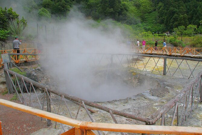 azores-shore-excursion-furnas-crater-volcano-and-hot-springs
