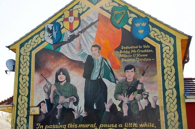 belfast-black-cab-irish-and-british-mural-2hr-private-tour