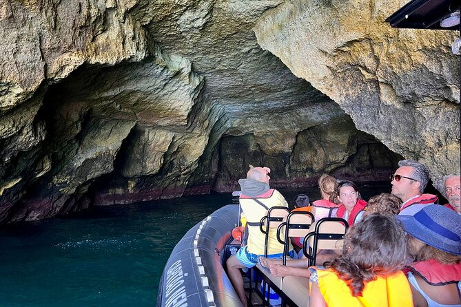 benagil-caves-praia-da-marinha-guided-boat-tour