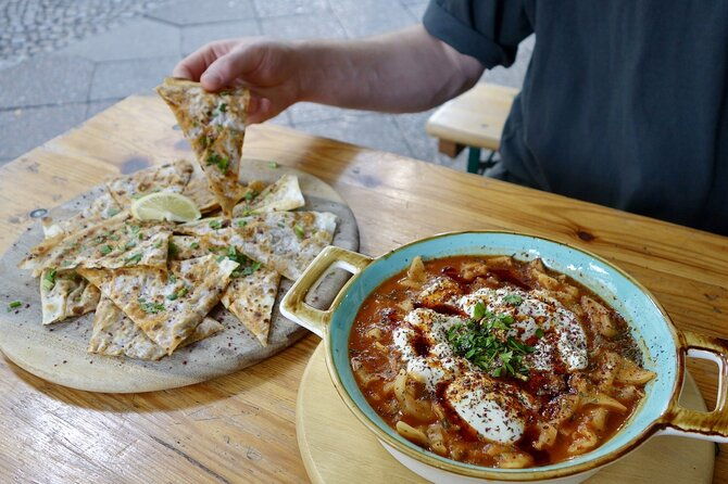 berlin-vegan-food-cultural-walking-tour-in-vibrant-district