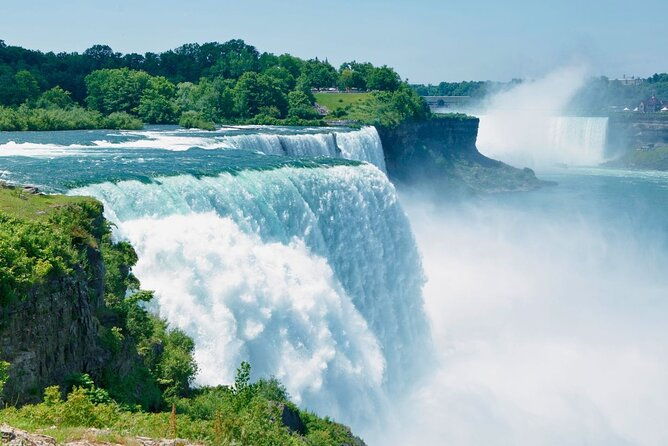 best-of-niagara-falls-usa-tour-with-boat-cave-observation-more