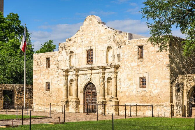 best-of-san-antonio-small-group-tour-from-austin-w-riverwalk-boat