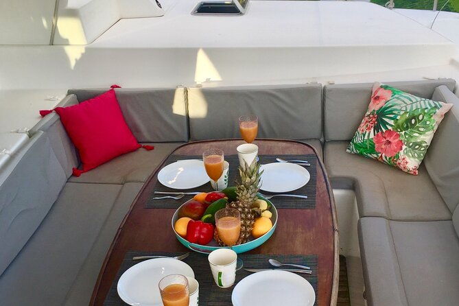 bimini-charters-private-luxury-catamaran-3-hr-sunset-sails