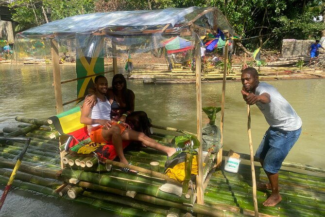blue-hole-and-river-rafting-in-ocho-rios
