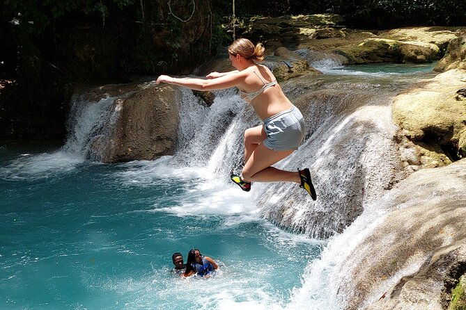 blue-hole-and-river-tubing-the-most-fun-and-relaxing-excursions
