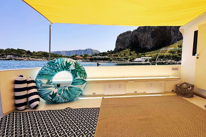 boat-tour-mondello-and-gulf-of-palermo-with-aperitif-4-hours