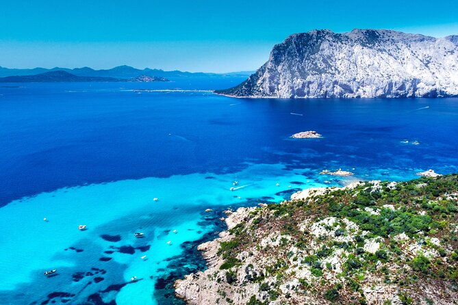 boat-tour-porto-cervo-maddalena-archipelago