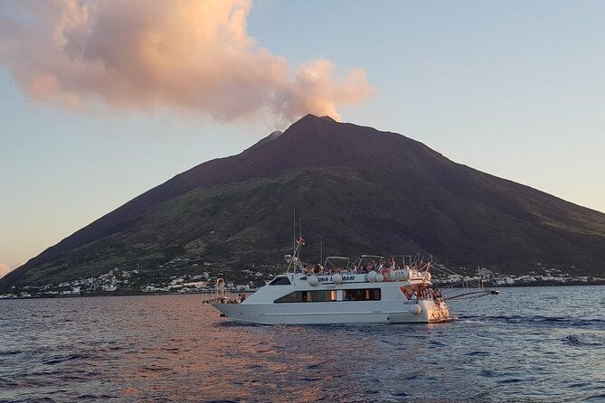 boat-tour-to-panarea-and-stromboli-from-lipari