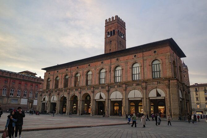 bologna-in-1-day-walking-tour-audioguide-in-7-languages-2