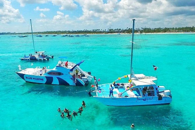 booze-cruise-party-boat-in-punta-cana-half-day