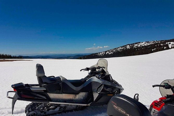 borovets-ultimate-snowmobile-experience