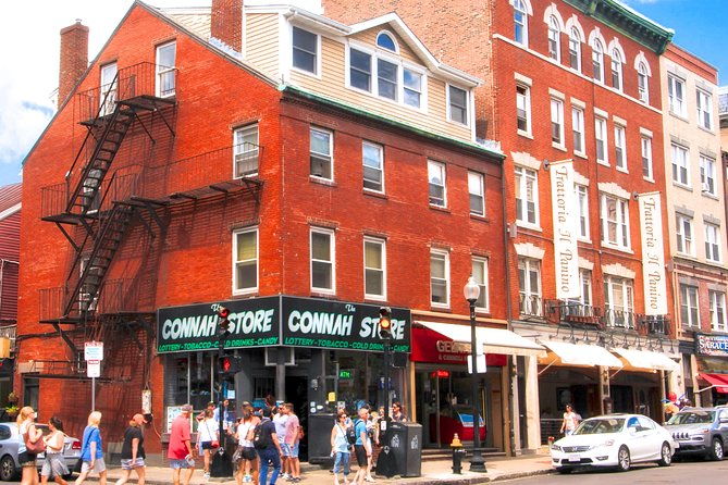 bostons-north-end-history-photo-walking-tour-small-group-2