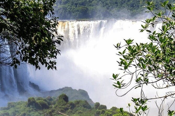 brazilian-cataratas-private-tour-hotels-leaving-from-brazil