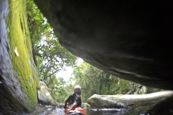 canyoning-at-usina-river