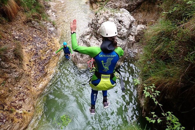 canyoning-summerrain-fullday-canyoning-tour-also-for-beginner