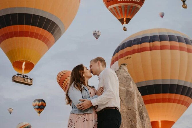 cappadocia-photoshoot-with-flying-dress-instagram-reels