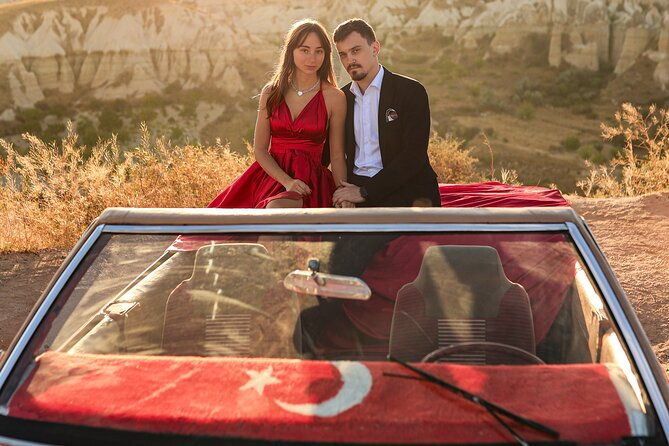 cappadocia-private-photo-shoot-with-flying-dress-vintage-car