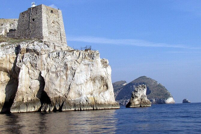 capri-amalfi-positano-all-inclusive-3-days-on-a-sailing-boat-2