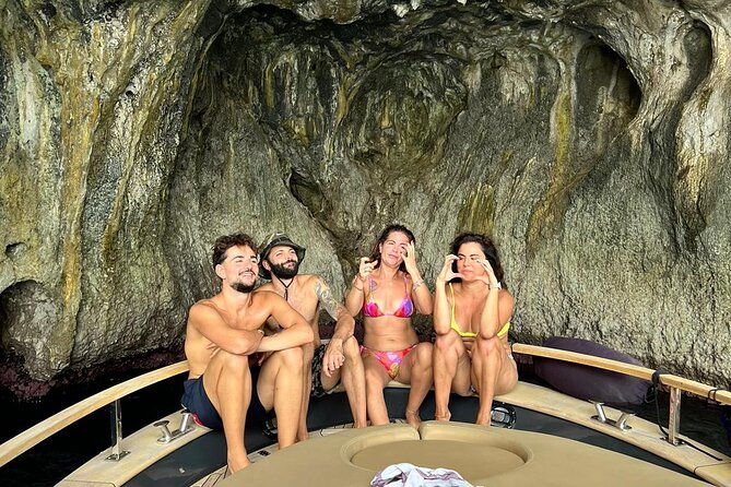 capri-full-day-semiprivate-boat-tour-and-city-visit-from-positano