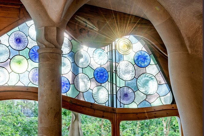 casa-batllo-first-access-vip-tour-with-chocolate-breakfast