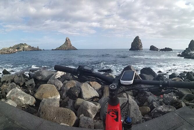 catania-and-aci-trezza-bike-trip
