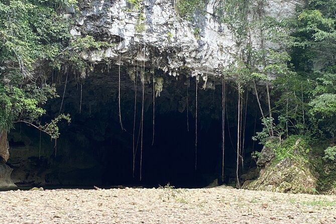 cave-tubing-paradise-and-baboon-sanctuary