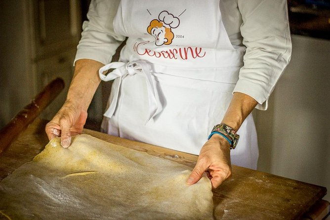 cesarine-small-group-pasta-class-at-locals-home-in-sorrento