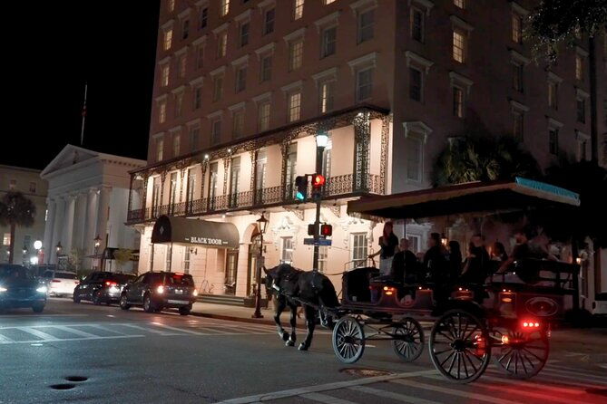 charleston-haunted-horse-and-carriage-evening-tour