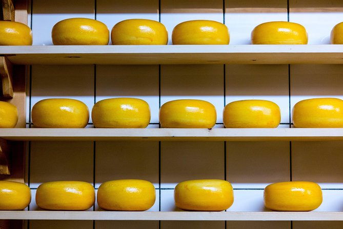 charming-gouda-walking-tour-history-architecture-cheese
