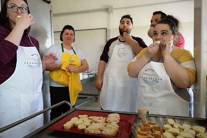 cheese-ricotta-making-teramo-abruzzo-italy