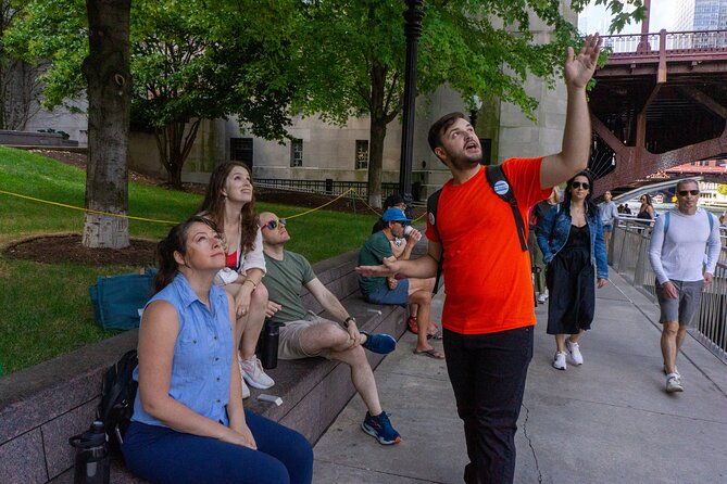 chicago-riverwalk-and-history-walking-tour
