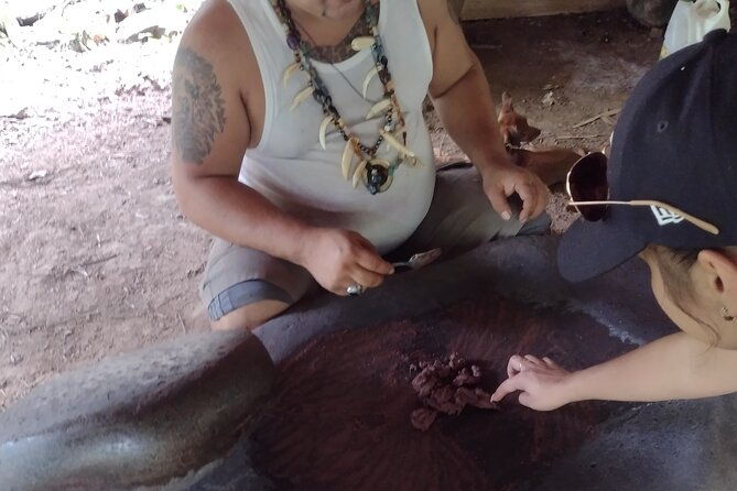 chocolate-native-indigenous-tour-and-waterfall-adventure