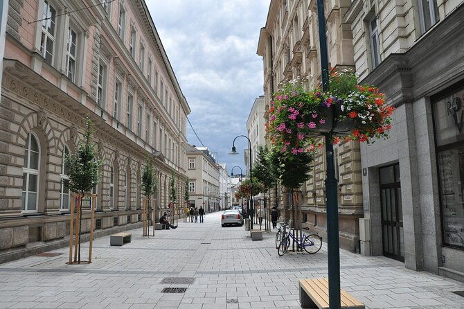 city-quest-linz-uncover-the-secrets-of-this-city