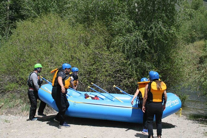 clear-creek-whitewater-raft-near-denver-splashy-fun-for-all-ages